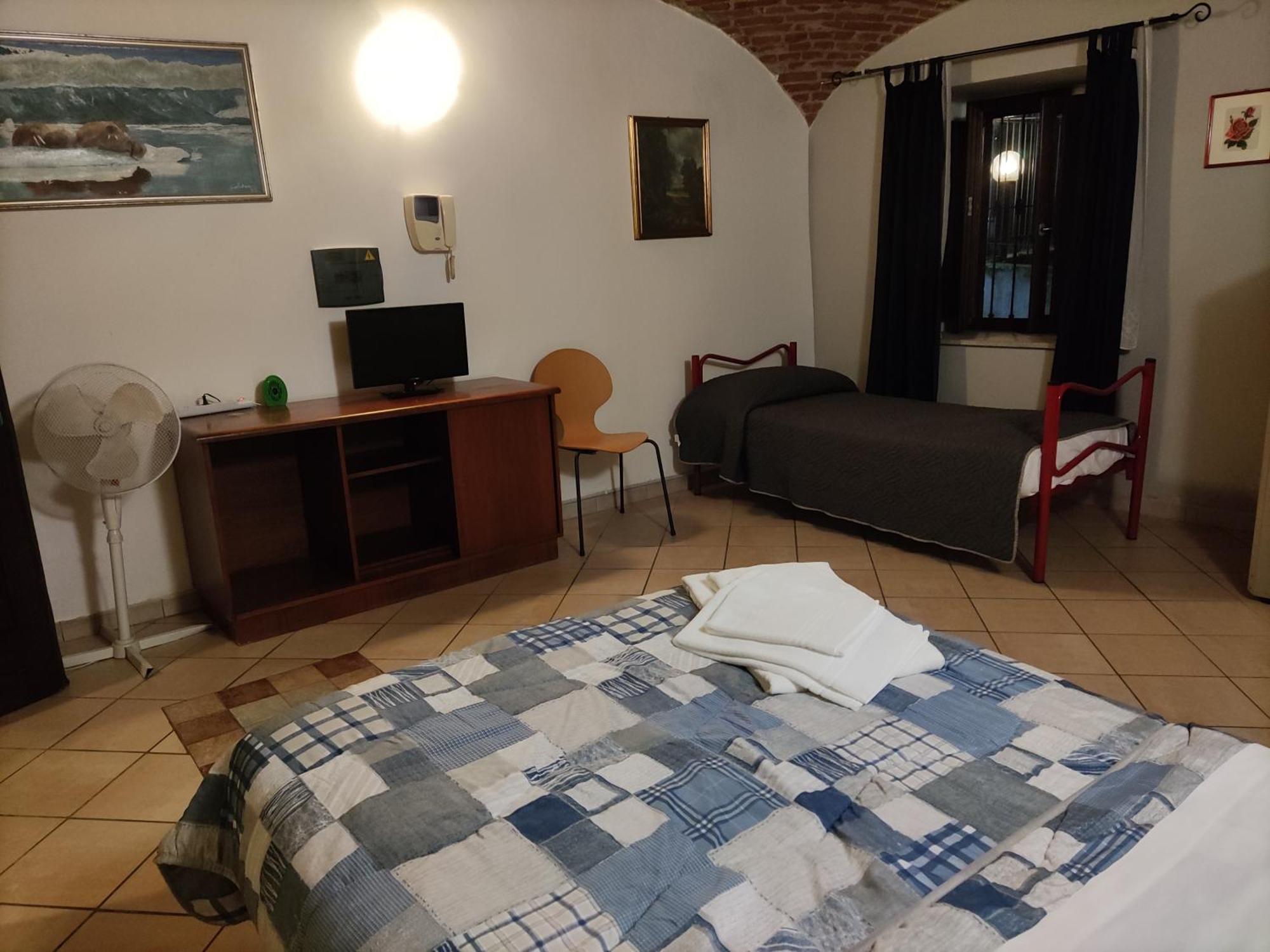 Hotel Palas Bruzolo Exterior foto