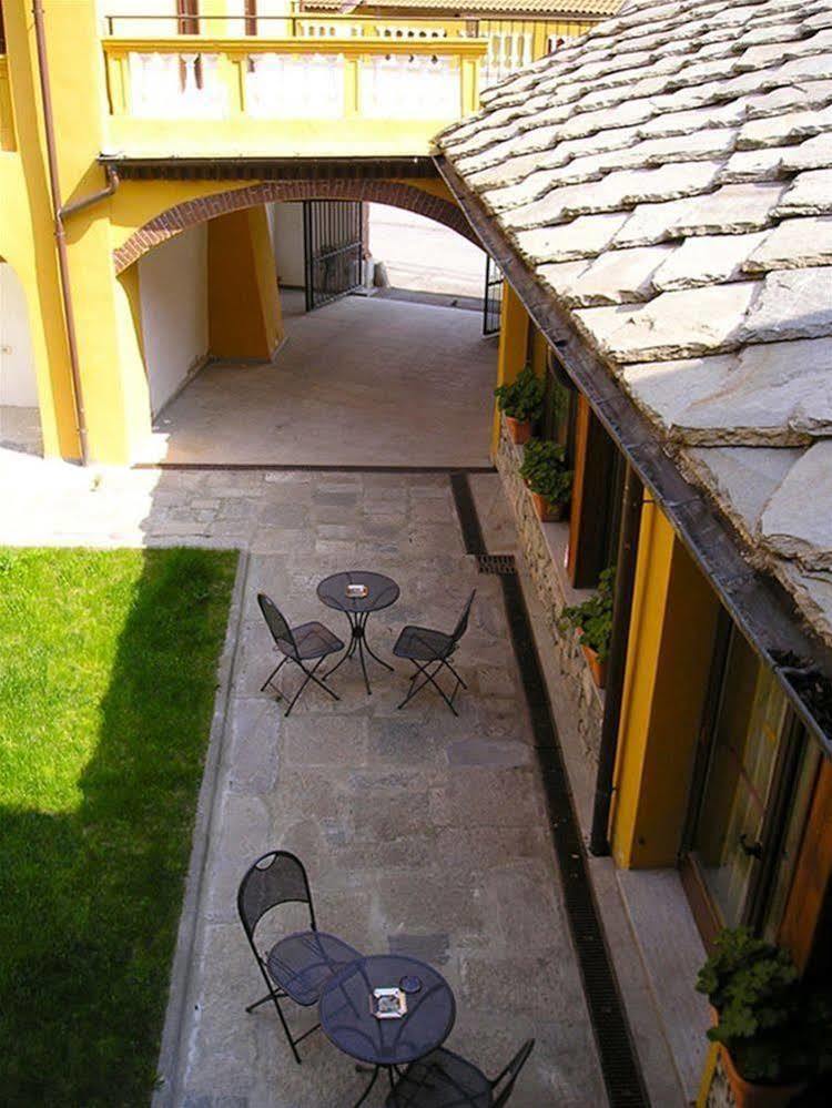 Hotel Palas Bruzolo Exterior foto